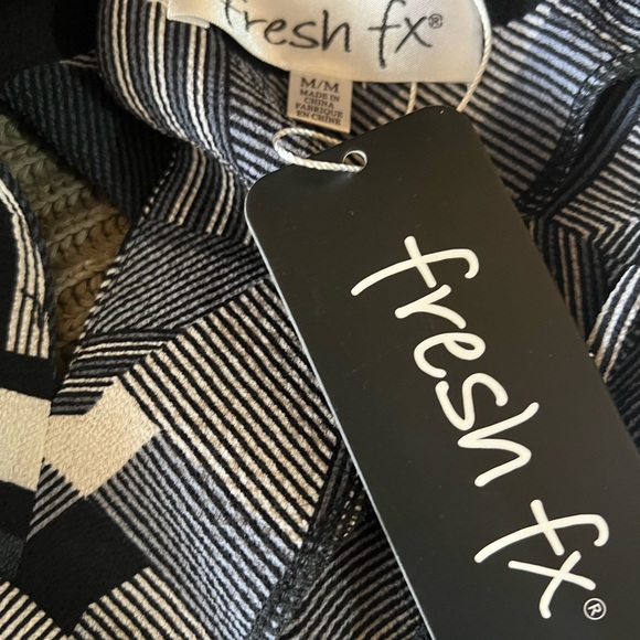 FreshFX retro mini dress or tunic - with a removable matching neck piece - Picture 6 of 8